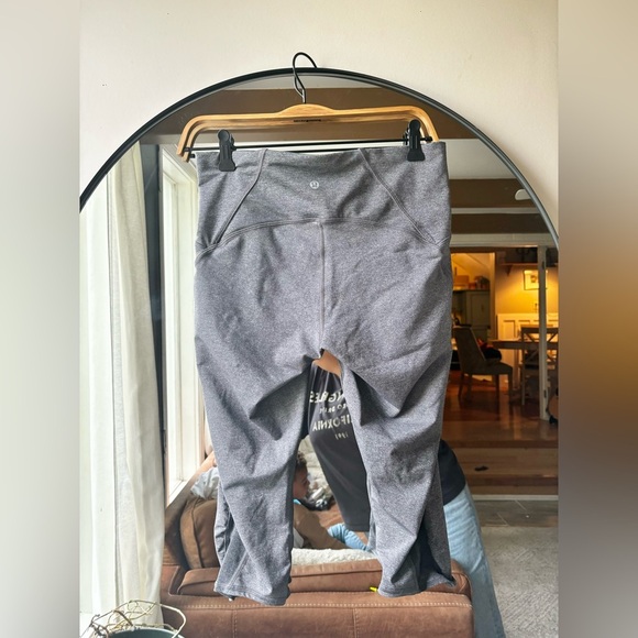 Lululemon | Train Times Crop (17") | size 10 - Picture 8 of 10